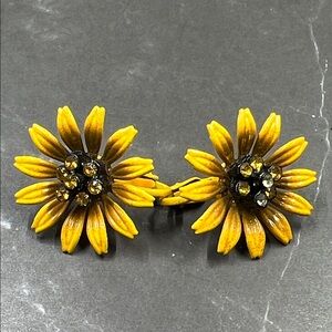 Vintage Retro Enamel Sunflower Floral Earrings